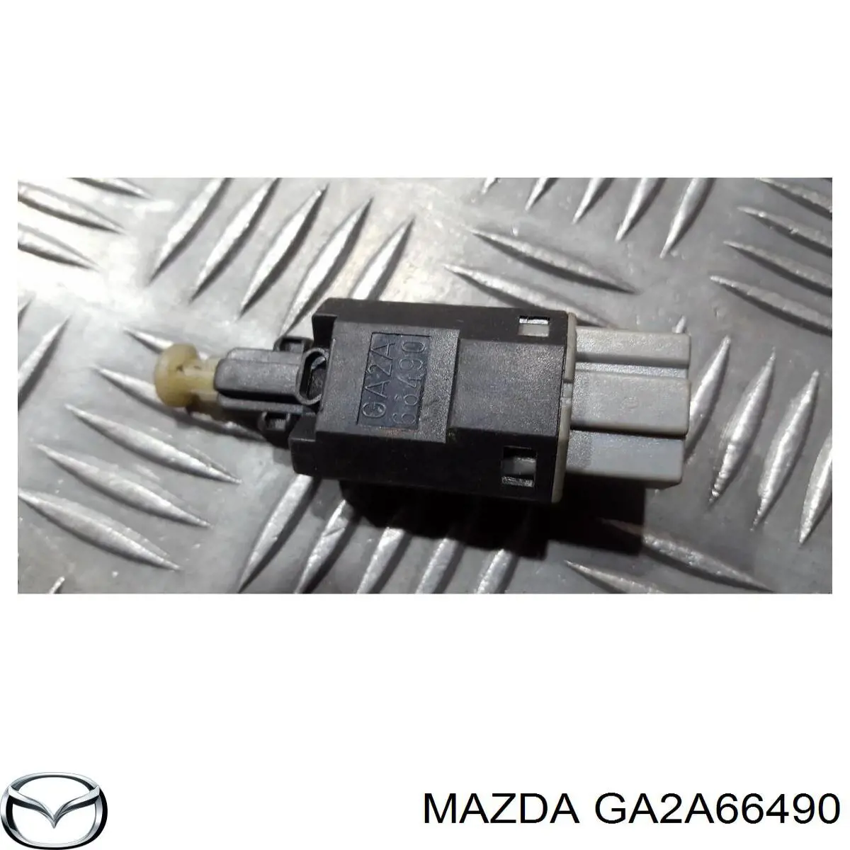 Кнопка стоп-сигналу Mazda GA2A66490 ціна, від 6.76 USD