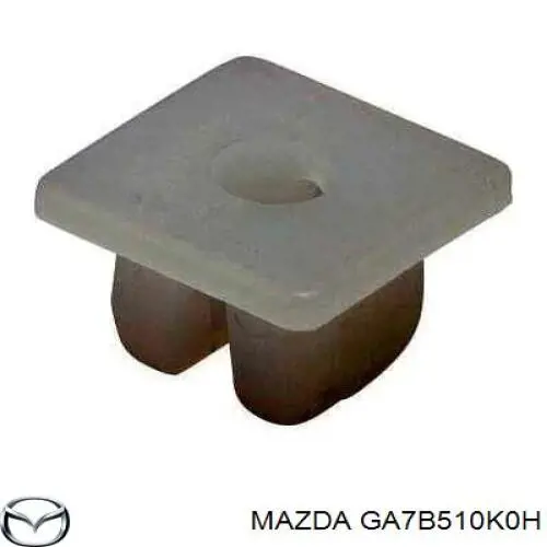 8FG751030 Mazda фара права