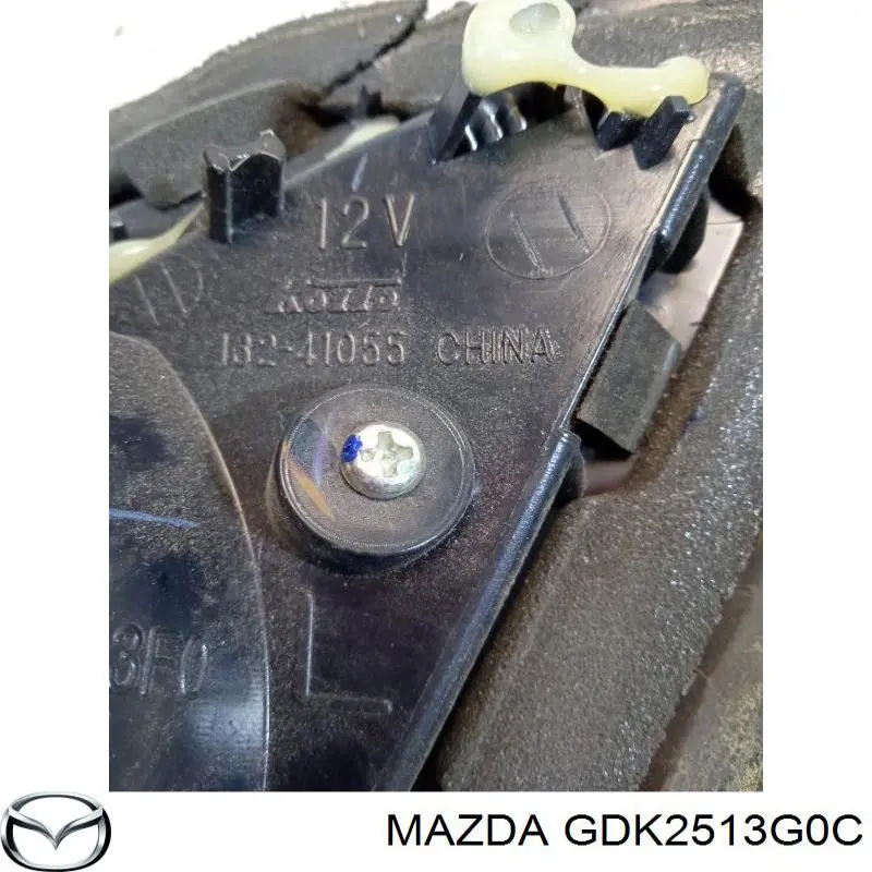 Стоп задній Mazda GDK2513G0C ціна, від 31.67 USD
