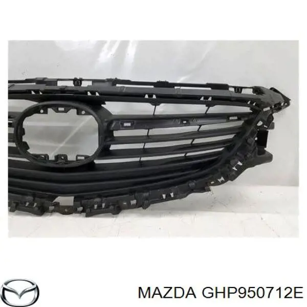 Решетка радиатора mazda 6/atenza 15-17 в сборе на Mazda 6 GJ, GL