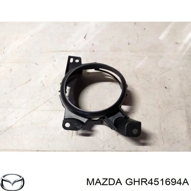 Купити GHR451694A Mazda Кронштейн кріплення протитуманною фари, лівою