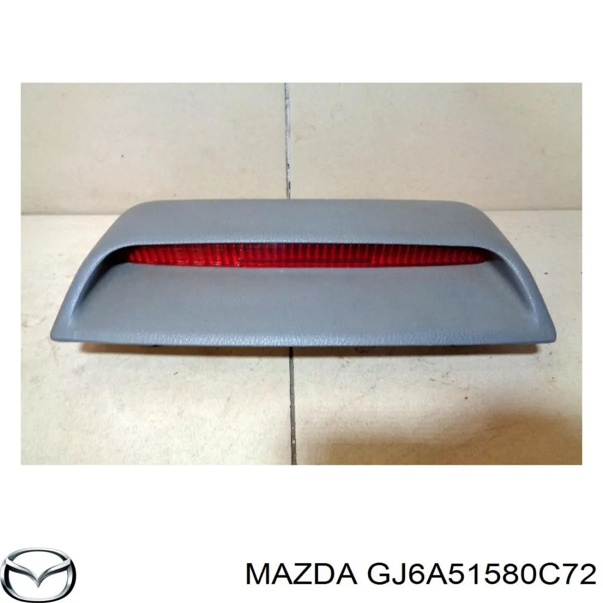 Стоп-сигнал Mazda GJ6A51580C72 ціна, від 5.07 USD