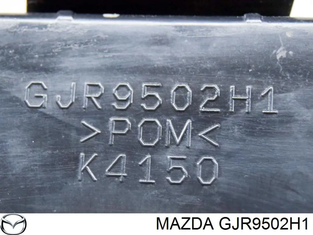 Кронштейн бампера заднього, правий PMZ43112AR Signeda