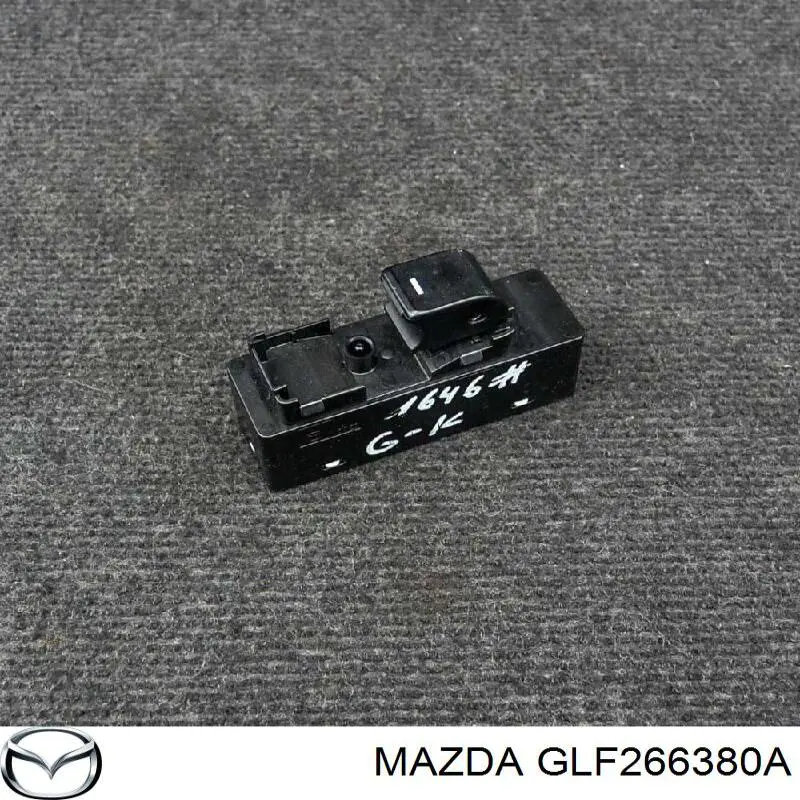 Купити GLF266380A Mazda Кнопка вмикання двигуна склопідіймача задня ліва