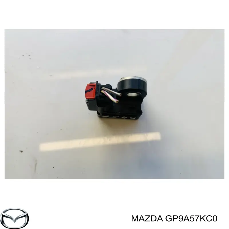 Датчик Айрбег передній Mazda GP9A57KC0 ціна, від 4.22 USD