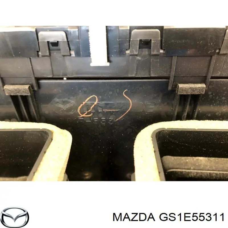 Купити GS1E55311 Mazda 