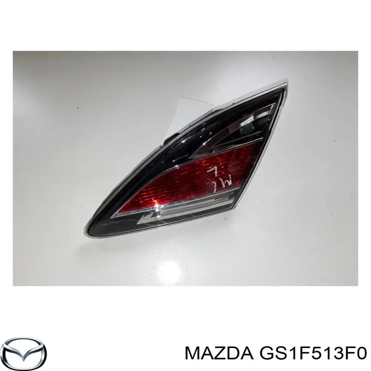 GS1F513F0 Mazda Ліхтар задній лівий, внутрішній