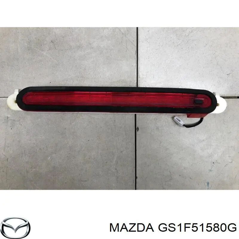 GS1F51580G Mazda стоп-сигнал заднього скла