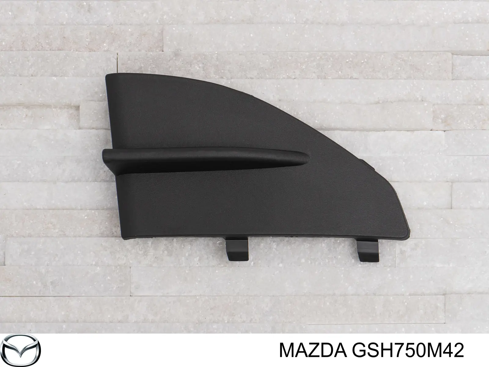 Решітка переднього бампера, права Mazda GSH750M42 ціна, від 15.17 USD