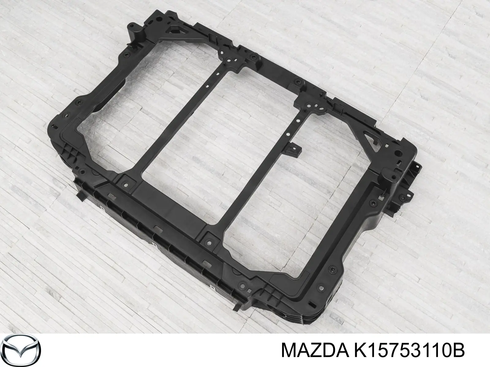Купити K15753110B Mazda Установча панель передня