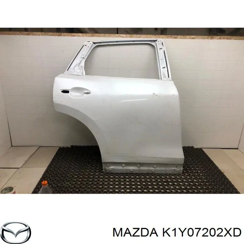 K1Y07202XD Mazda Двері пасажирські задні праві