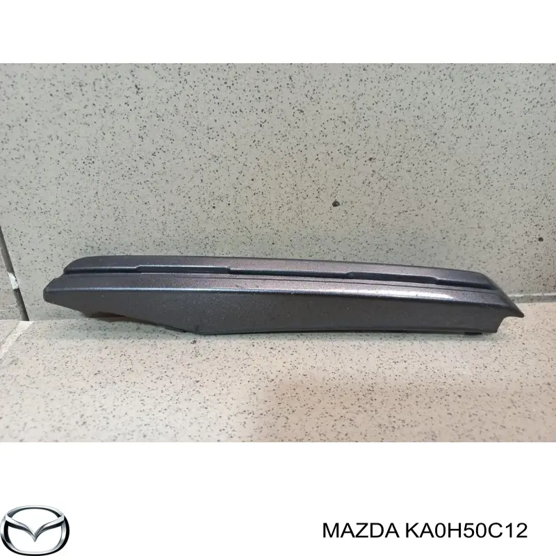 Ободок/окантовка фари противотуманной, правий на Mazda CX-5 (KE)