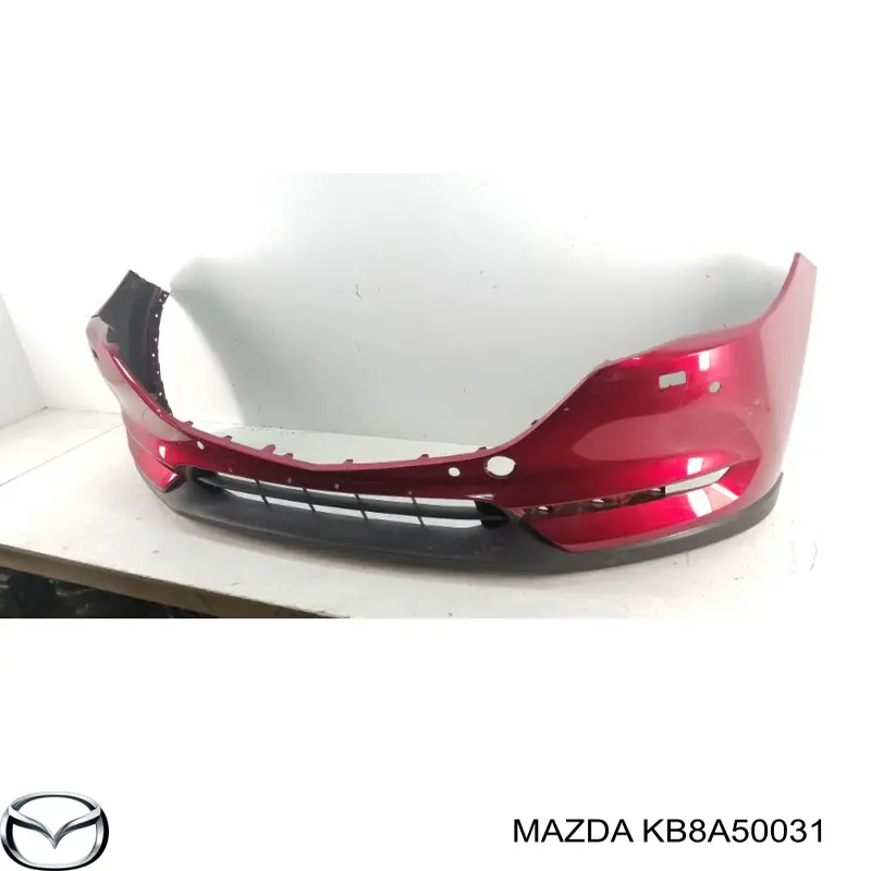 Передній бампер KB8A50031 Mazda