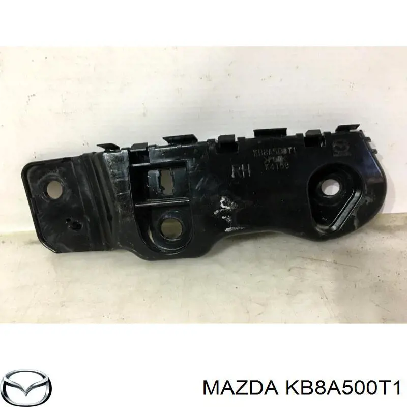 KB8A500T1 Mazda Кронштейн бампера переднього, правий