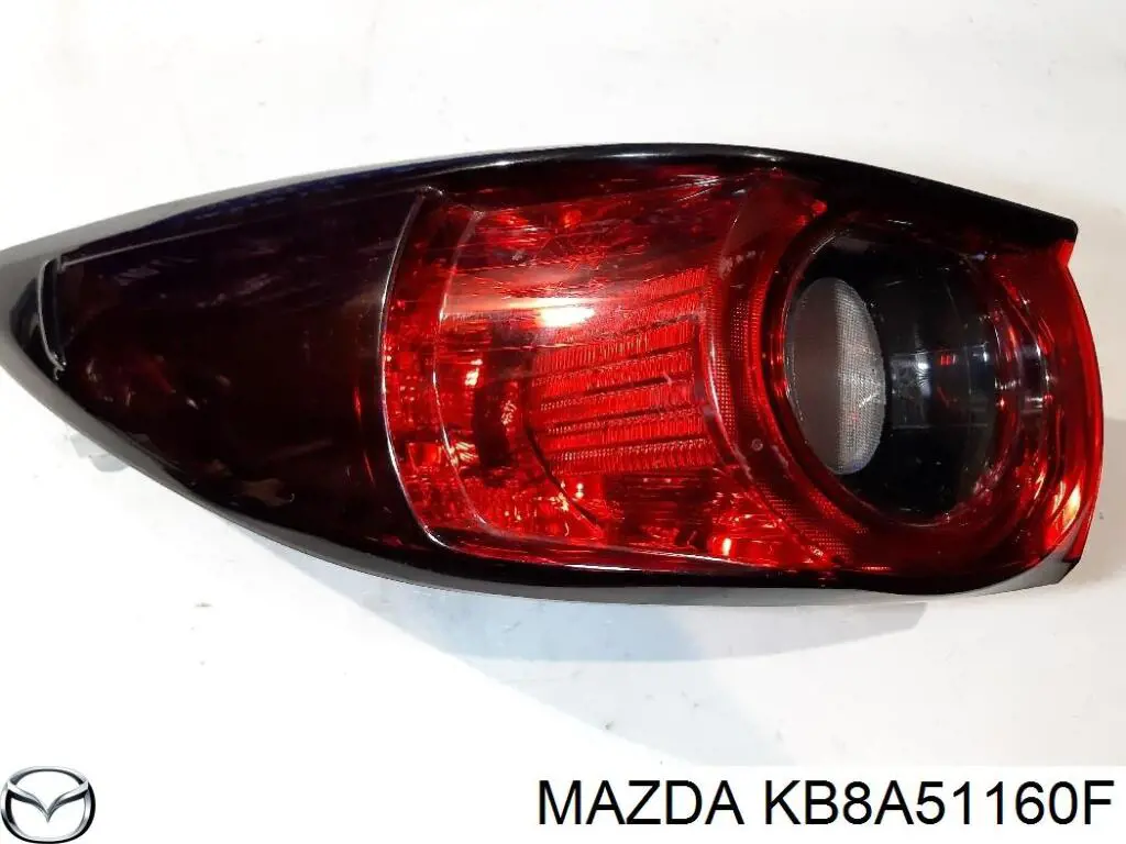KB8A51160F Mazda Задній лівий зовнішній ліхтар