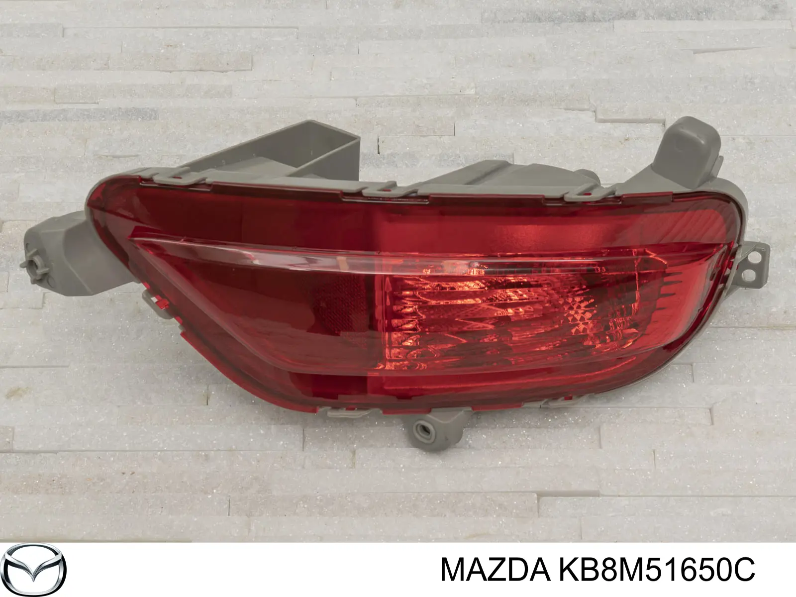 Ліхтар заднього бампера, правий Mazda KB8M51650C ціна, від 54.48 USD