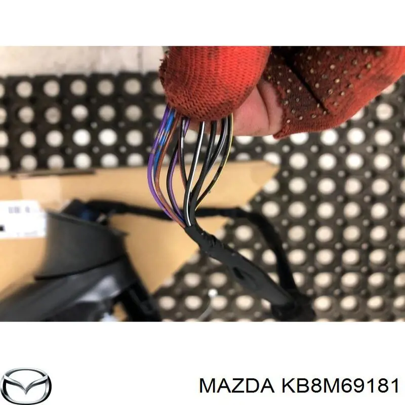  Mazda KB8M69181 ціна, від 361.04 USD