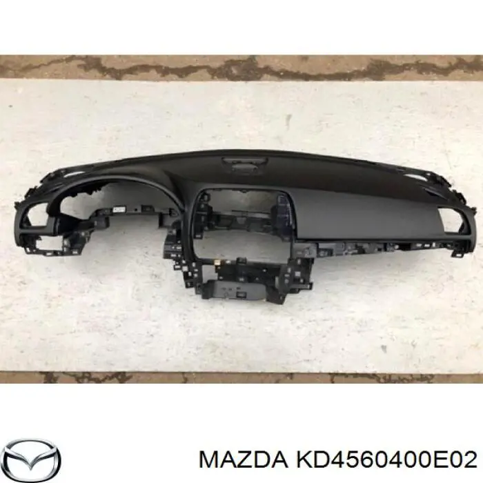 KD4560400E02 Mazda Передня панель