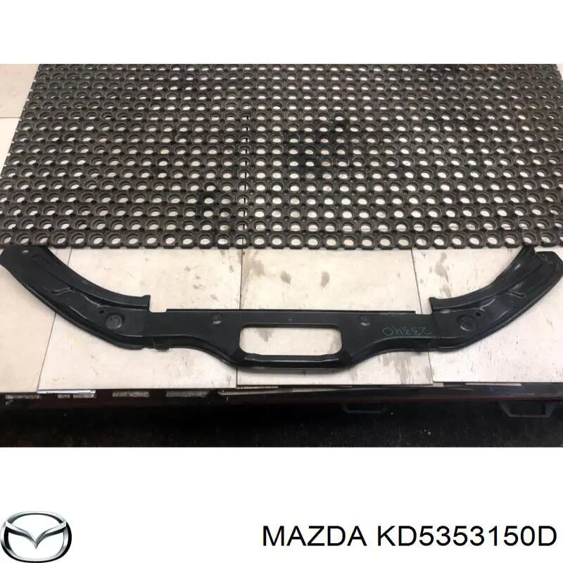 Рамка радіатора верхня Mazda KD5353150D ціна, від 25.34 USD
