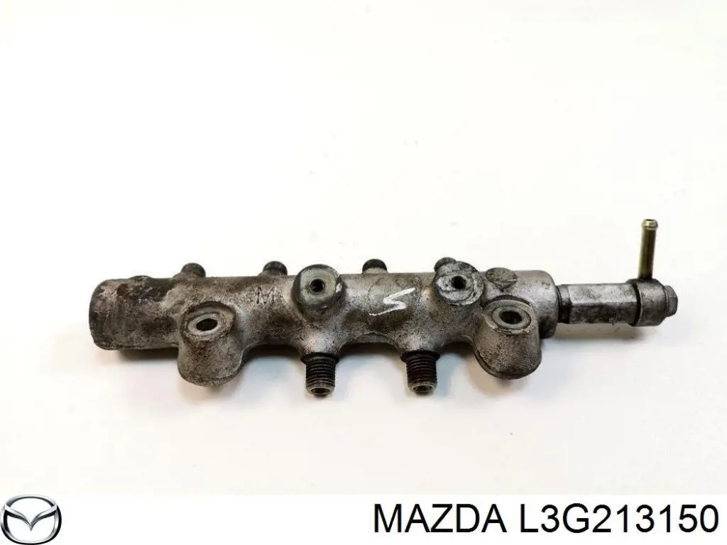 L3G213150 Mazda Паливна рампа