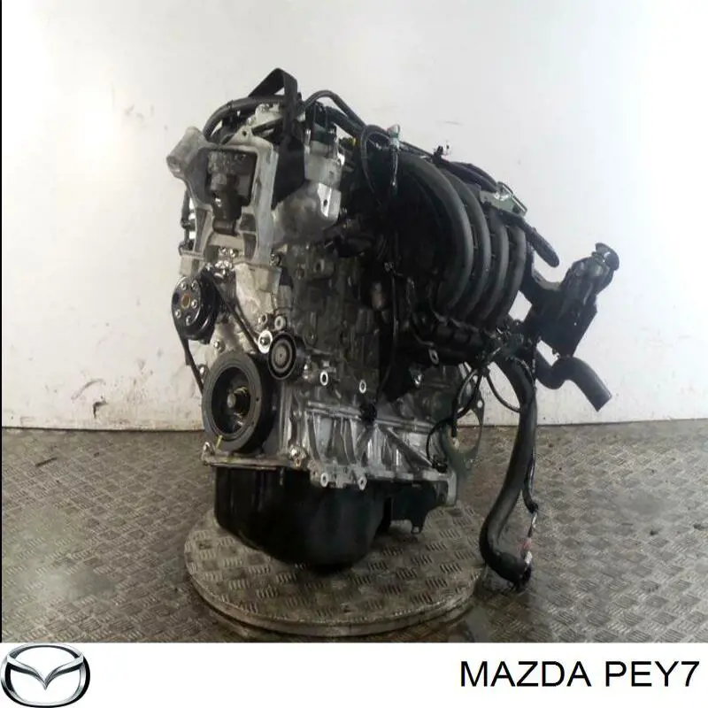 PEY7 Mazda Мотор в зборі
