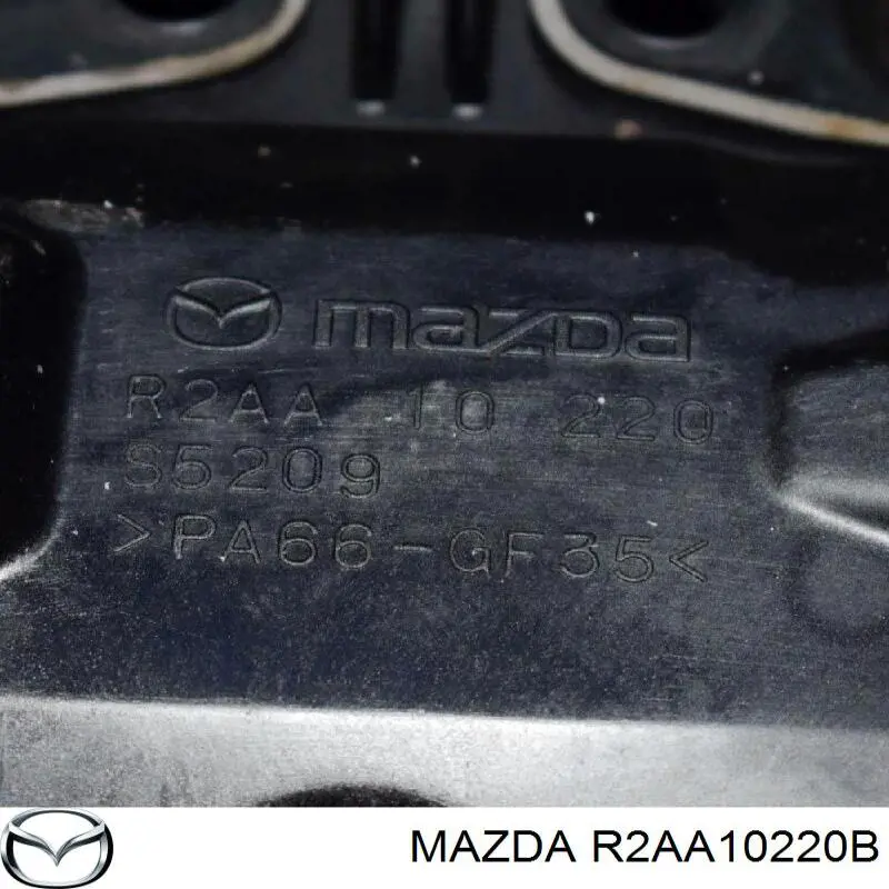 Кришка клапанна Mazda R2AA10220B ціна, від 24.80 USD