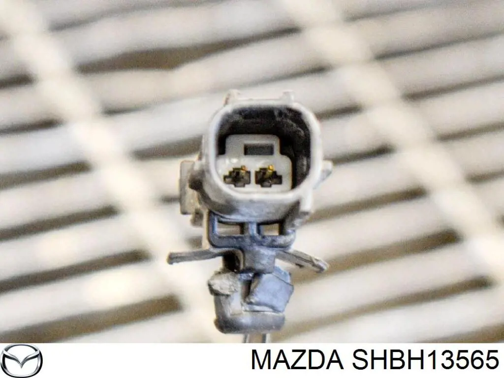 SHBH13565 Mazda радіатор интеркуллера