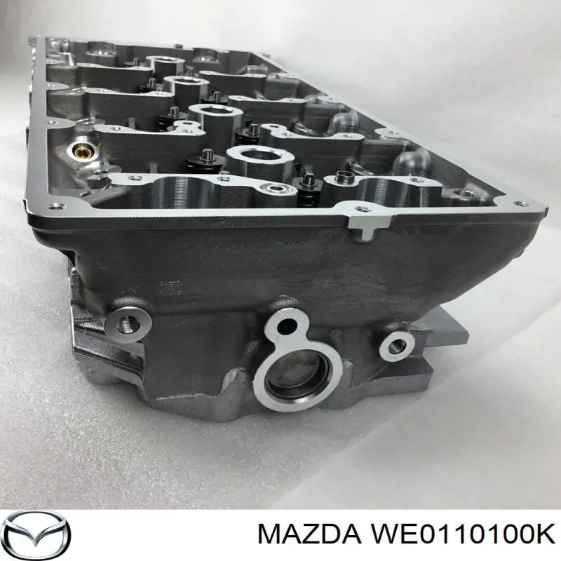 Головка блока циліндрів (ГБЦ) WE0110100K Mazda