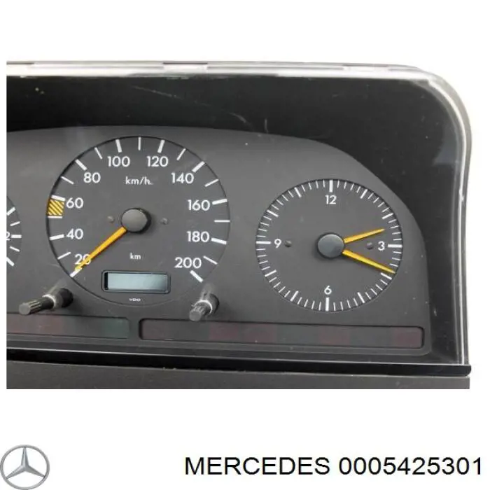 5425301 Mercedes Щиток приладів додатковий