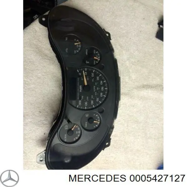  0005427127 Mercedes