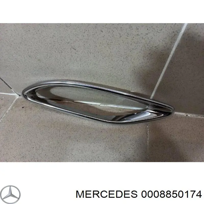 A000885017464 Mercedes 