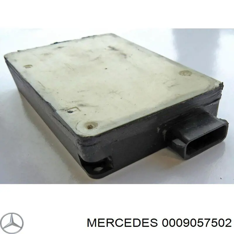 Датчик контролю мертвої зони, задній Mercedes A009054503