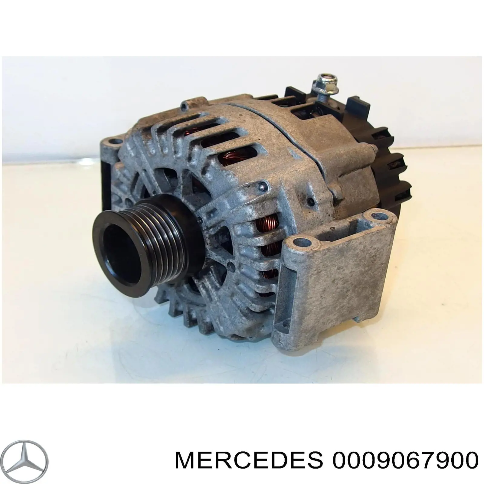 0009067900 Mercedes генератор