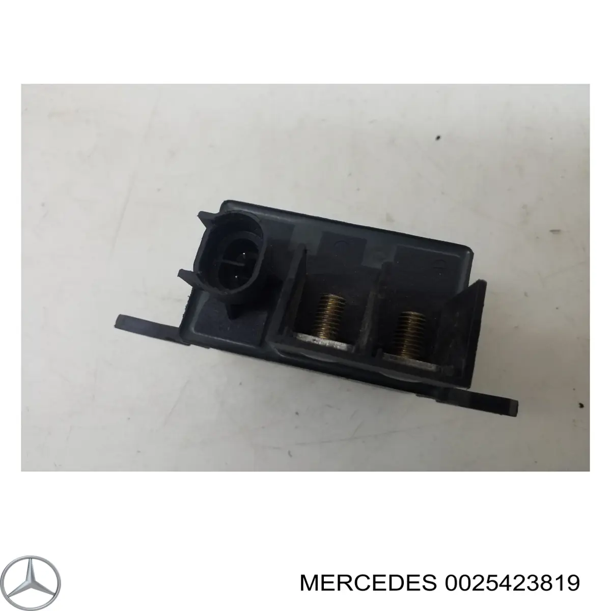 Реле високого струму Mercedes 25423819 ціна, від 11.26 USD