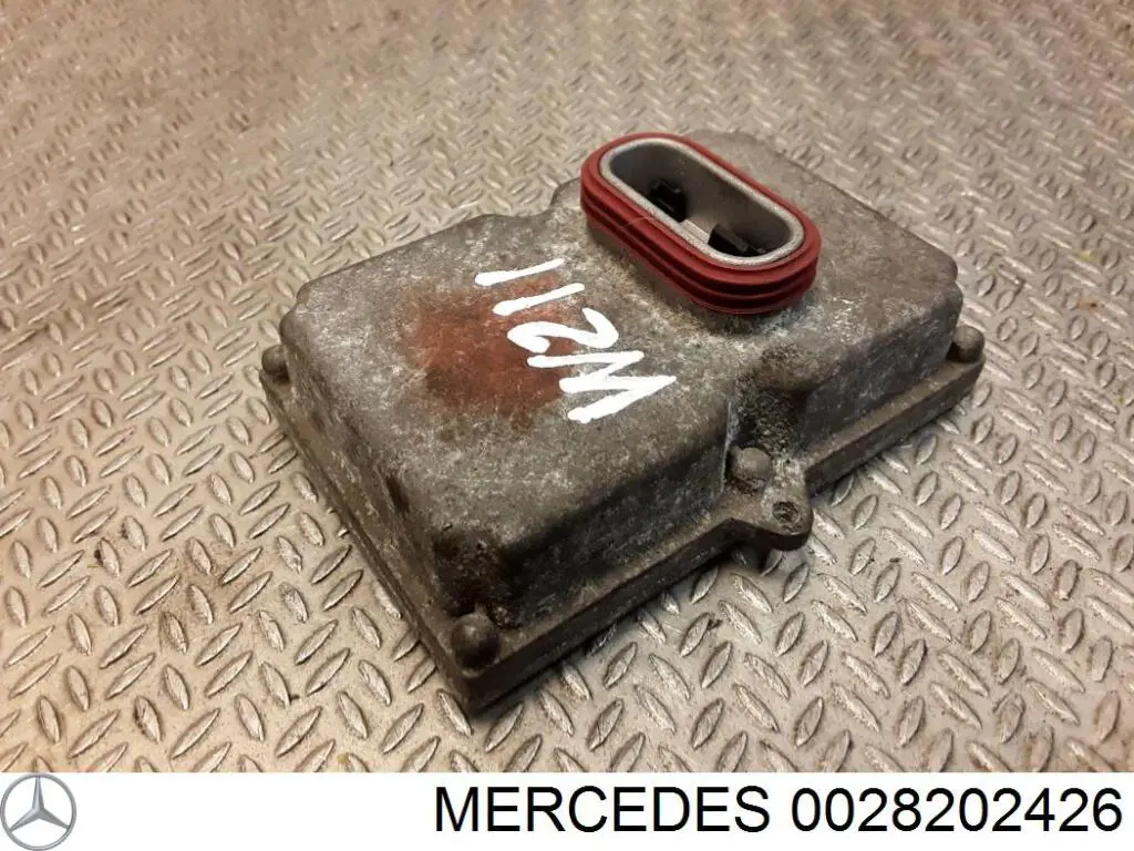 ЕБУ ксенону Mercedes 28202426 ціна, від 12.67 USD