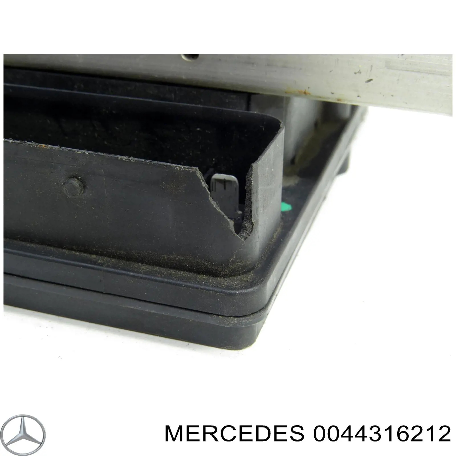 A004431621280 Mercedes Блок управління АБС (ABS)
