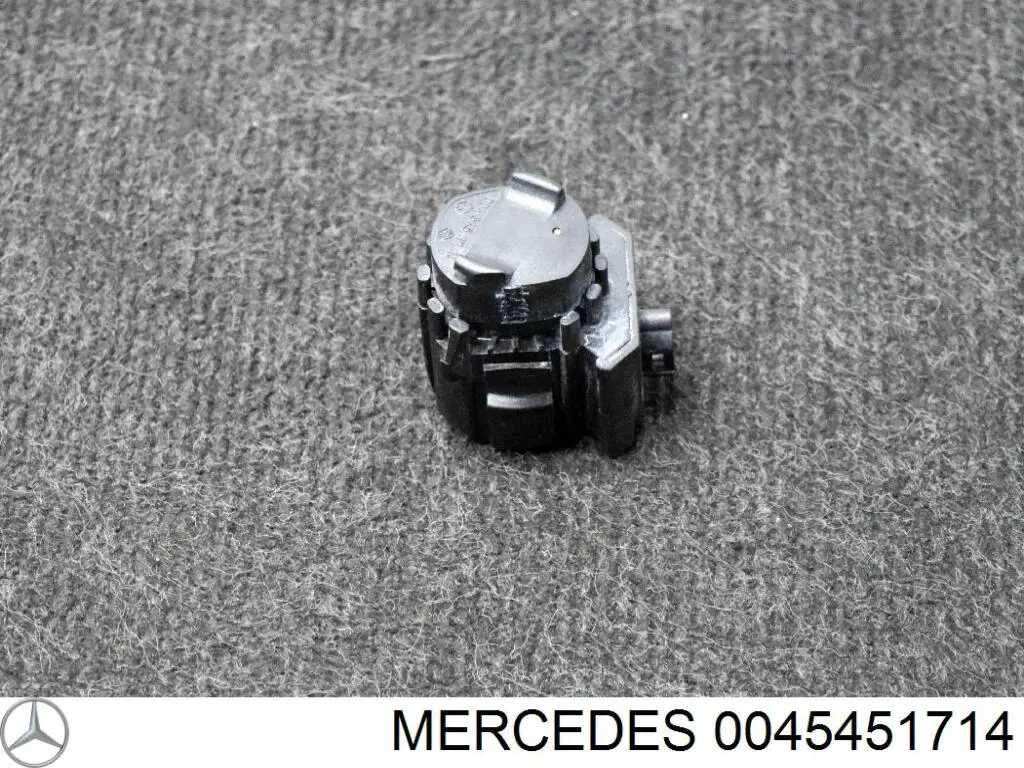  0045451714 Mercedes