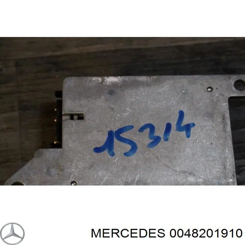 Блок управління airbag Mercedes A0048202410