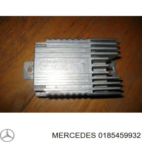 Регулятор оборотів вентилятора на Mercedes CLK-Class (C208)