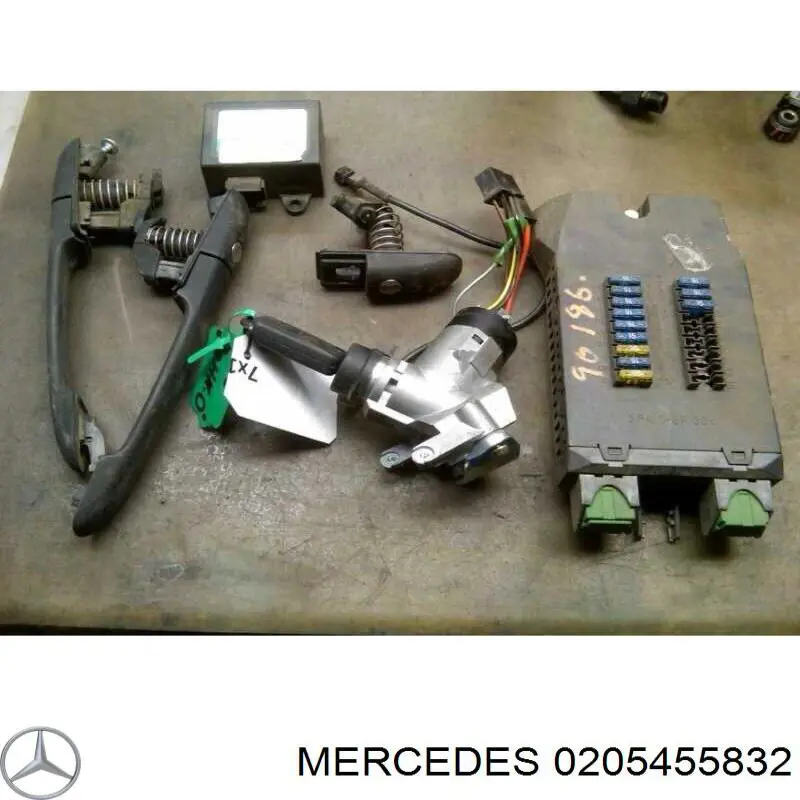  0205455832 Mercedes