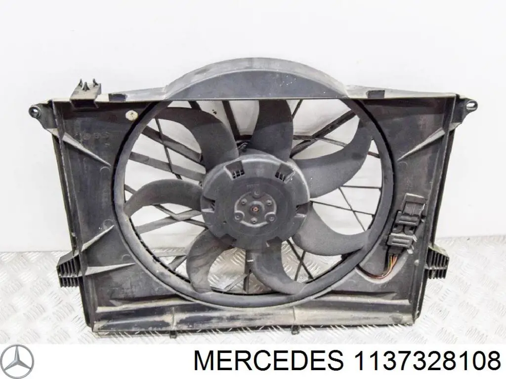 Двигун вентилятора системи охолодження 3137229007 Mercedes