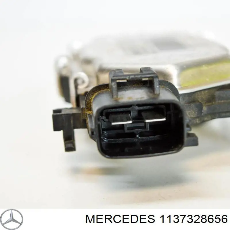 Регулятор оборотів вентилятора A1137328656 Mercedes