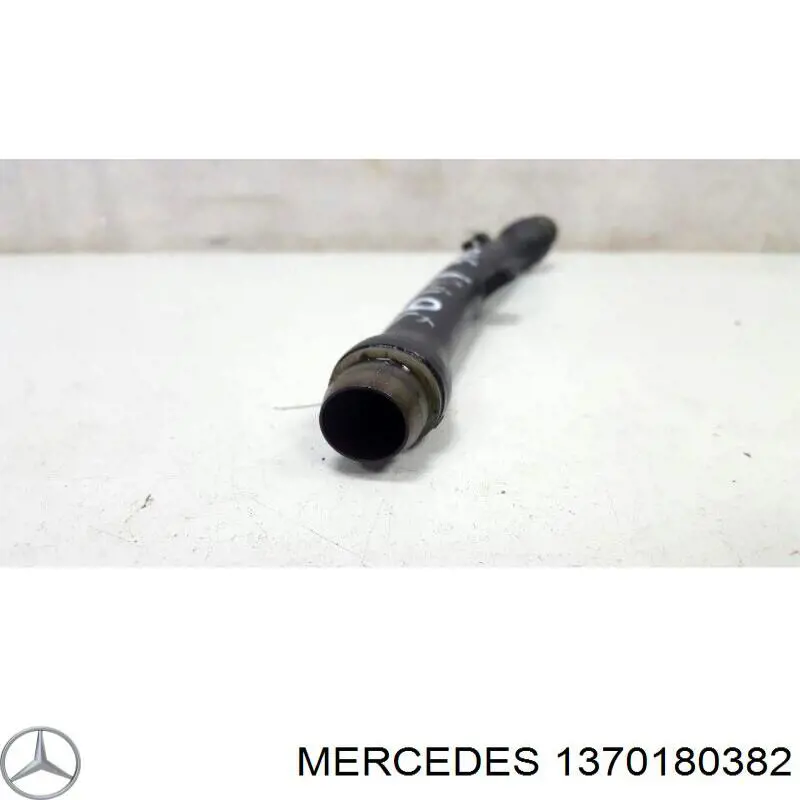 A1370180382 Mercedes 