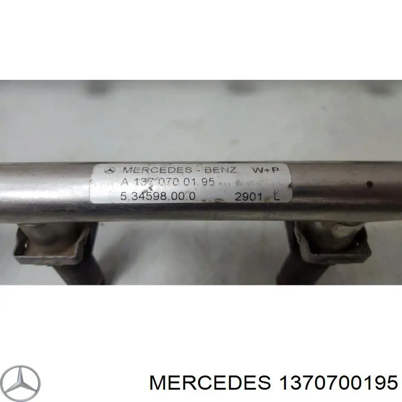 Рампа форсунок системи упорскування палива Mercedes A1370700195 ціна, від 316.72 USD