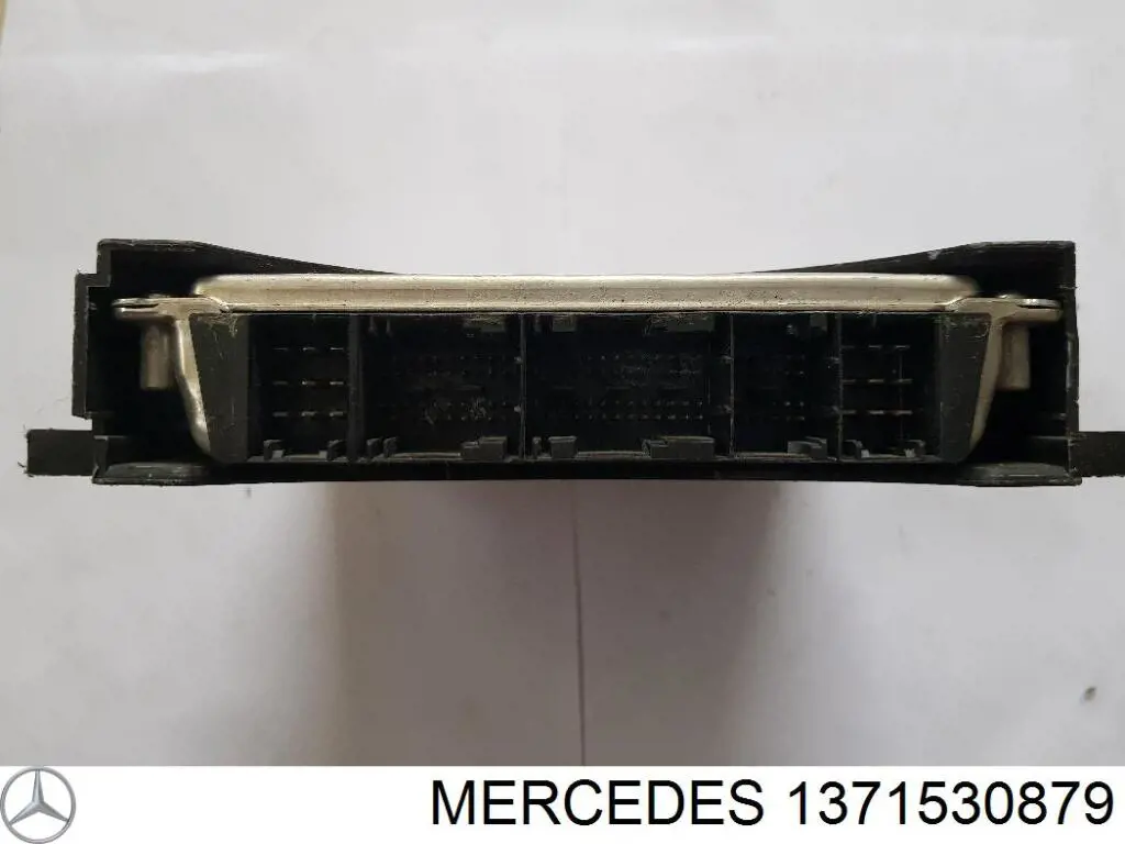 Купити A137153087980 Mercedes Модуль управління двигуном