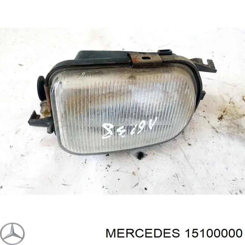 Туманка права Mercedes 15100000 ціна, від 11.29 USD