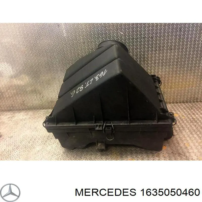  1635050460 Mercedes