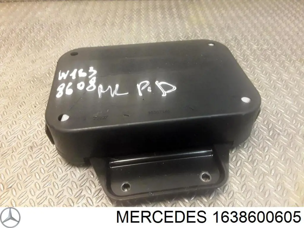 1638600605 Mercedes подушка безпеки, передньої, лівих дверей airbag