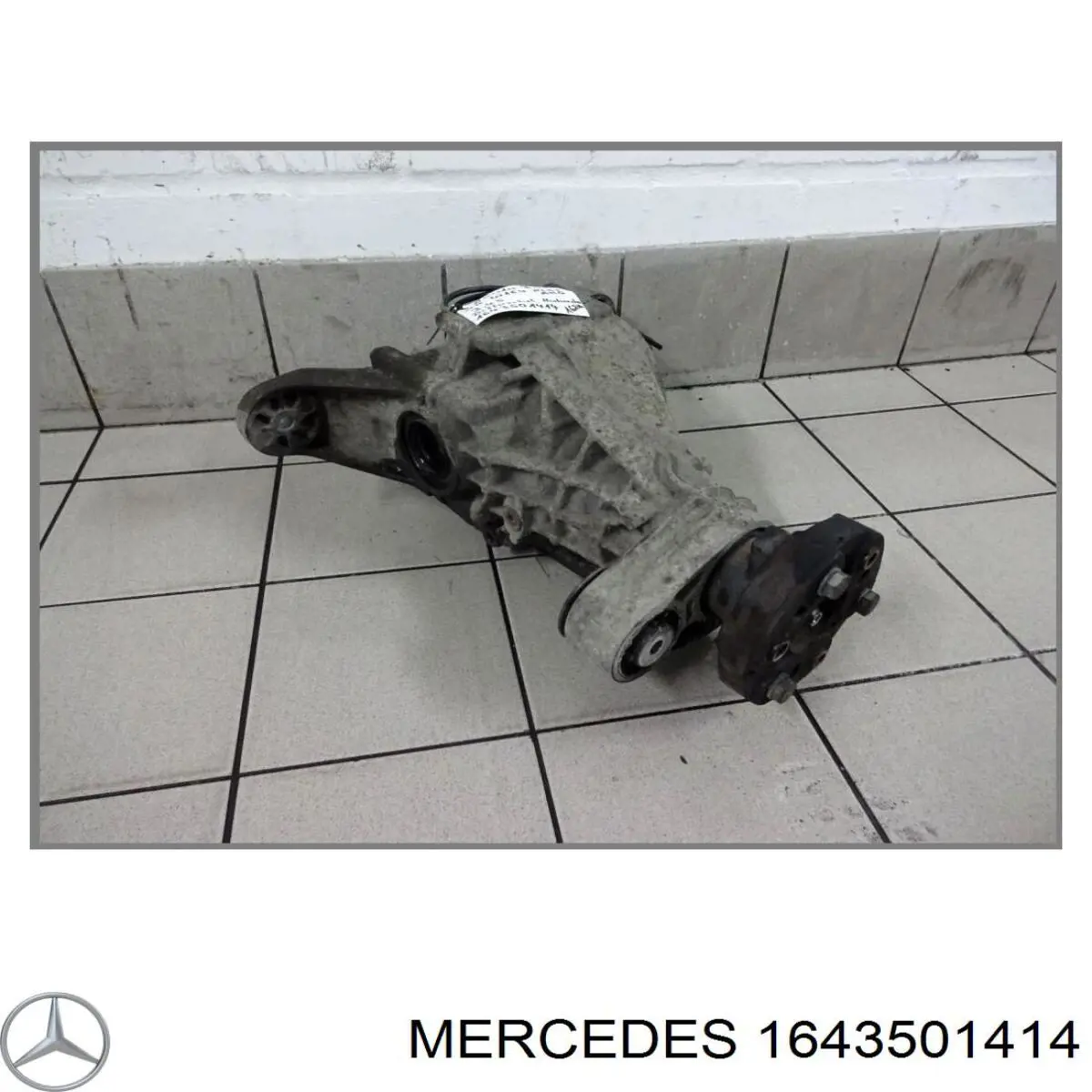 A1643501414 Mercedes Задній редуктор