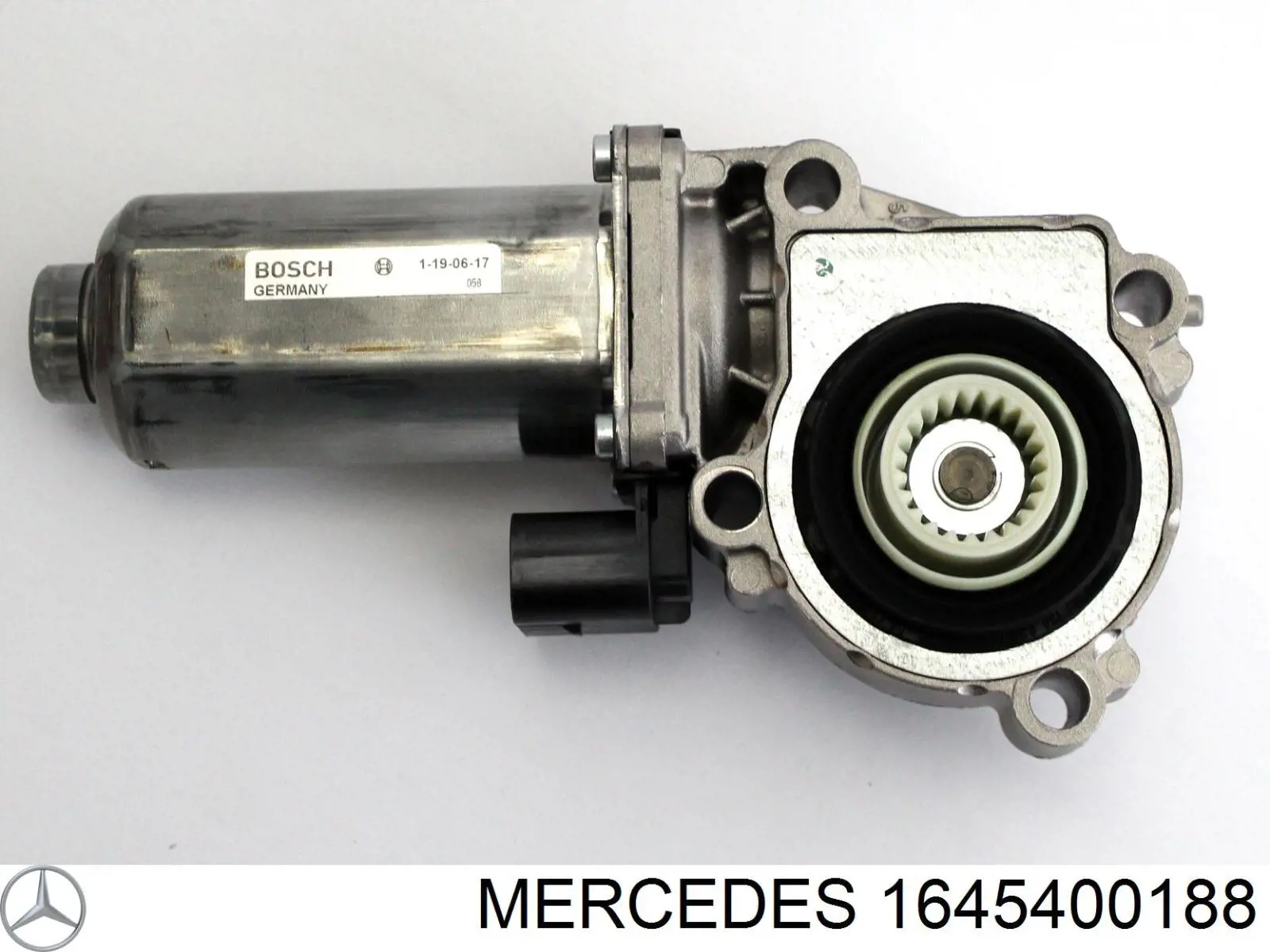 Двигун керування раздаткой на Mercedes GL-Class (X166)